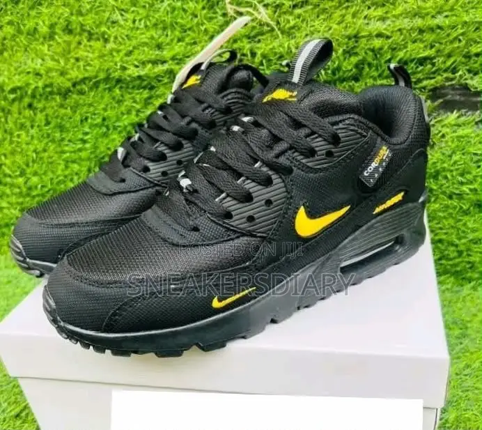Air Max 90 Surplus