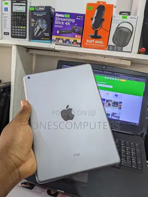 Apple iPad Wi-Fi 32 GB Silver