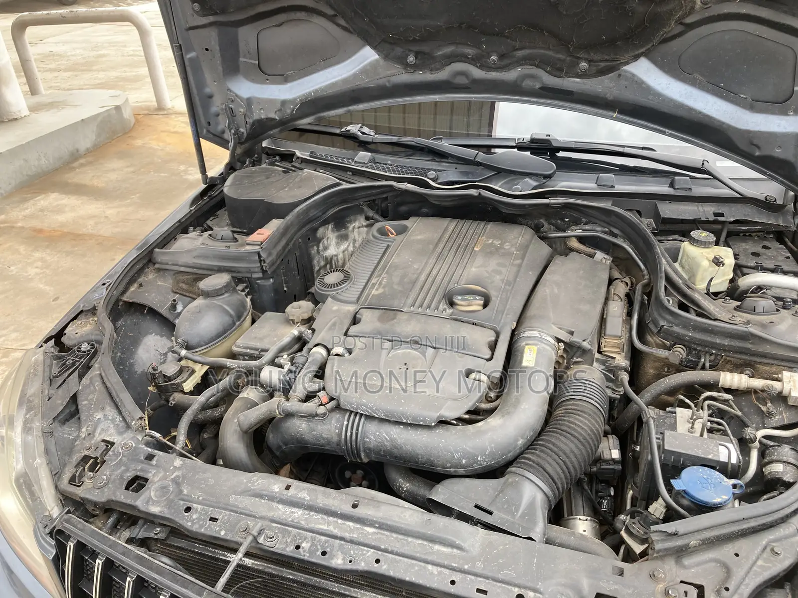 Mercedes-Benz C250 2014 Gray