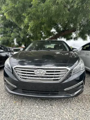 Hyundai Sonata Limited 2.0T Seban (2.0L 4cyl 6A) 2016 Black