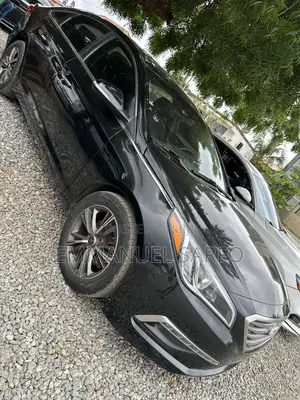 Hyundai Sonata Limited 2.0T Seban (2.0L 4cyl 6A) 2016 Black