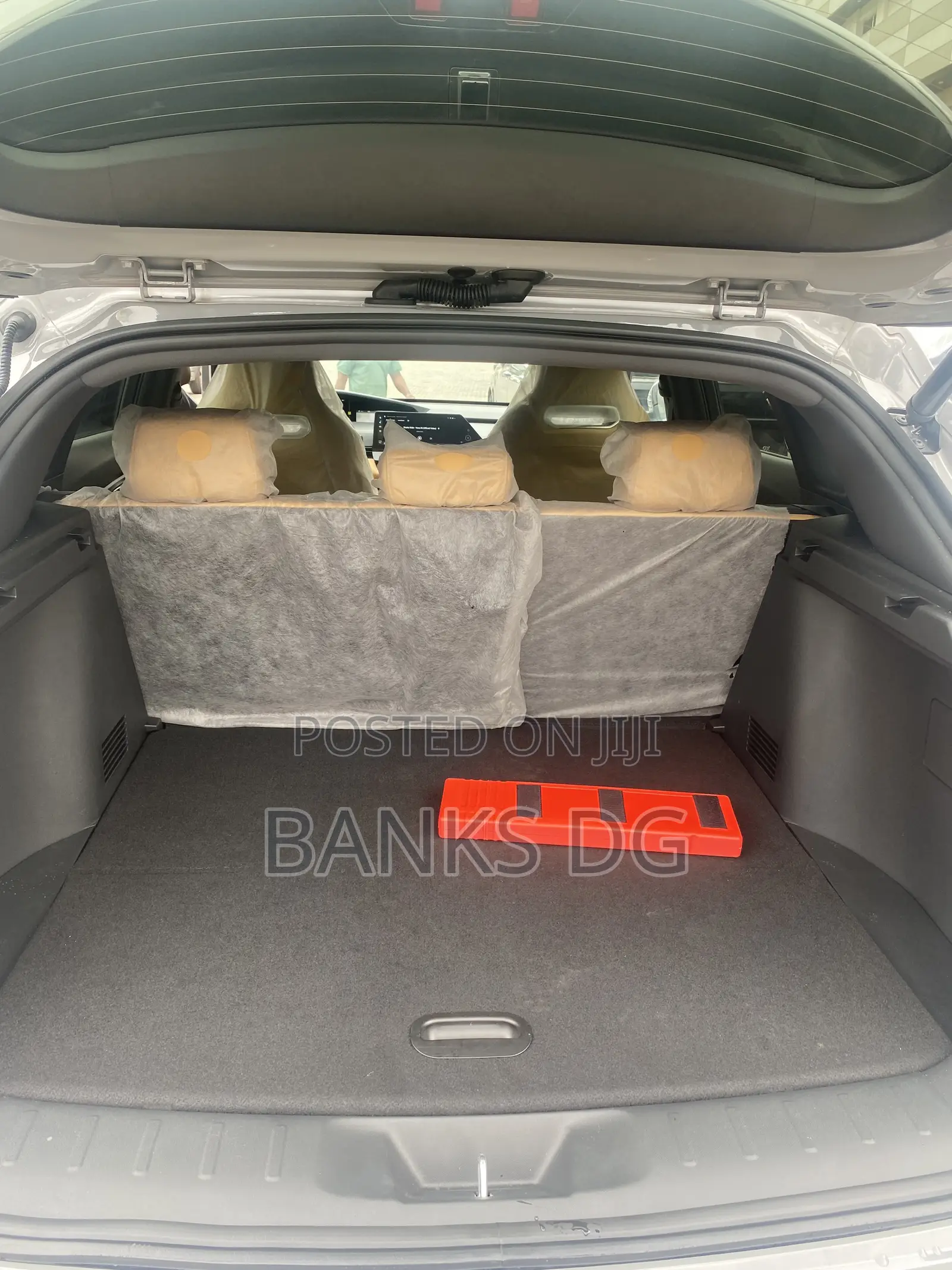 New Changan UNI-K 2.0 Petrol AWD 2025 Silver