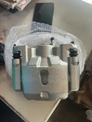 Toyota Haice(Dog Mouth)