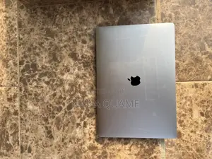 Laptop Apple MacBook Pro 2017 16GB Intel Core i7 SSD 1T