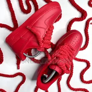 Big Lace Red