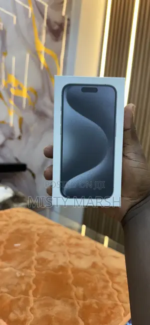 New Apple iPhone 15 Pro 128 GB Black
