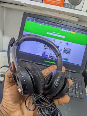 Logitech H390 USB Headset With Noise-Canceling Mic
