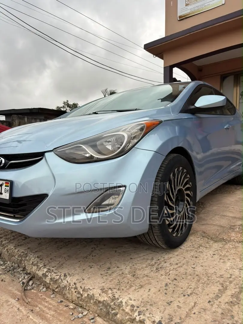 Hyundai Elantra GLS Sedan FWD (1.8L 4cyl 6A) 2013 Blue