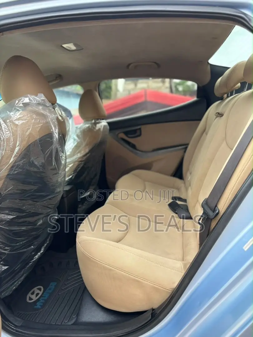 Hyundai Elantra GLS Sedan FWD (1.8L 4cyl 6A) 2013 Blue