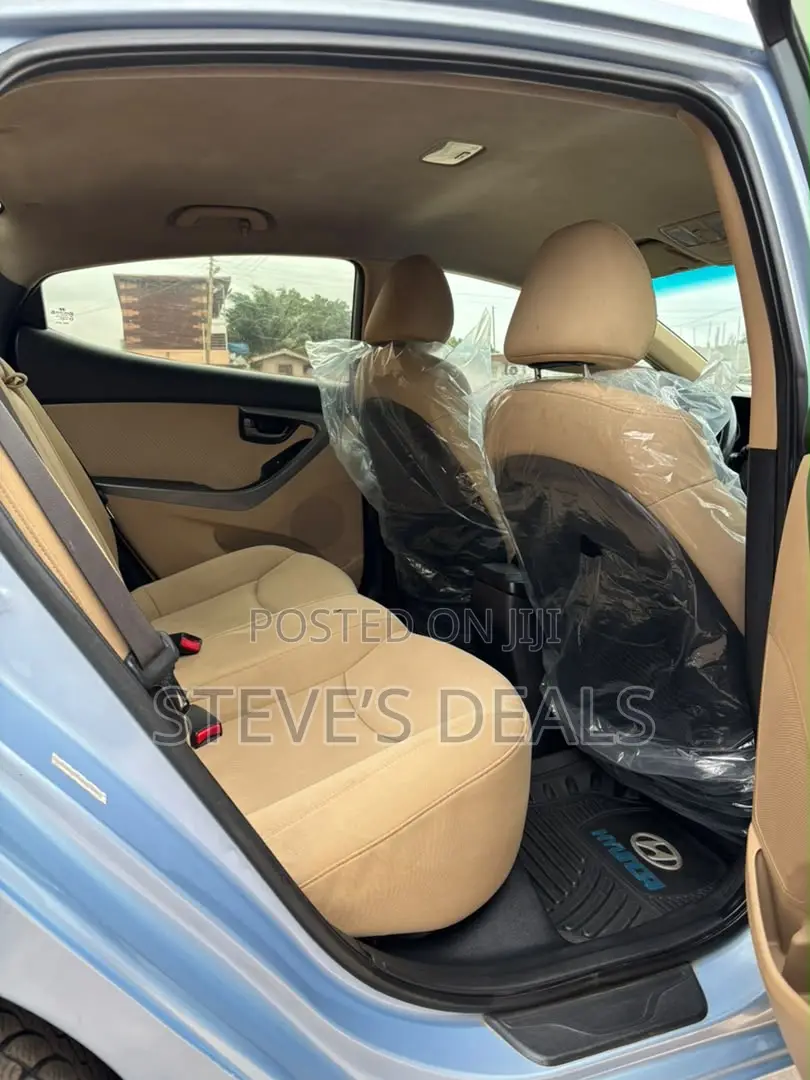 Hyundai Elantra GLS Sedan FWD (1.8L 4cyl 6A) 2013 Blue