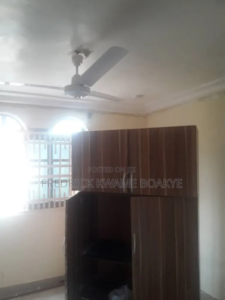 3bdrm Apartment in Brother K Estate, Kumasi Metropolitan for rent