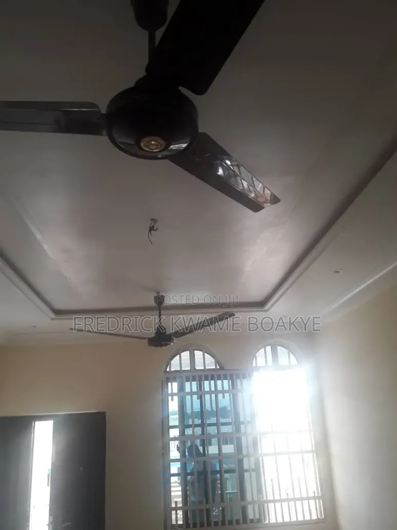 3bdrm Apartment in Brother K Estate, Kumasi Metropolitan for rent