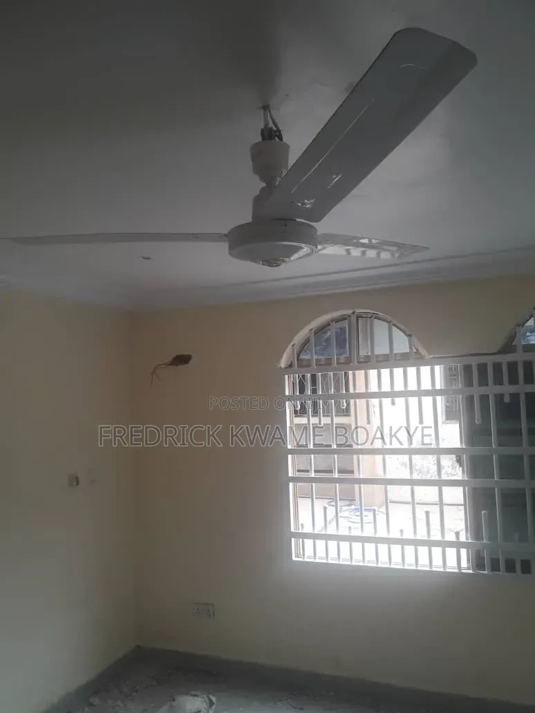 3bdrm Apartment in Brother K Estate, Kumasi Metropolitan for rent