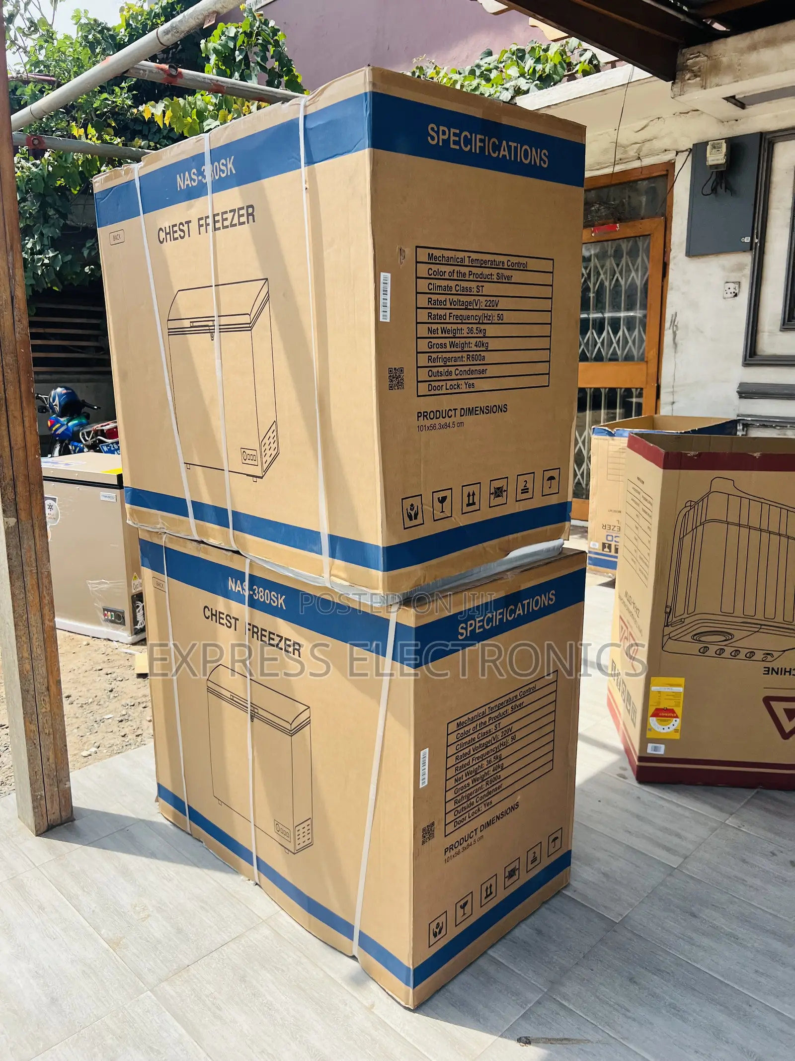Unlimited Chest Freezer Single Door Grey Color 251L NAS-300fl
