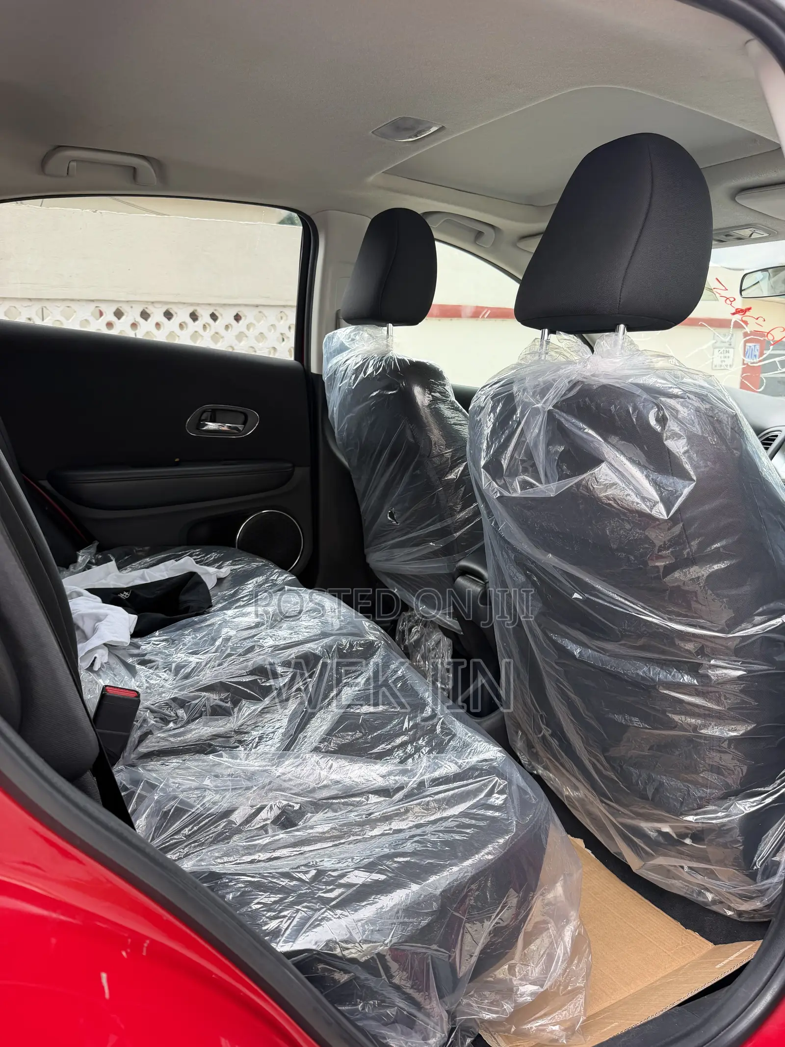 Honda HR-V 4dr SUV (1.5L 4cyl CVT) 2016