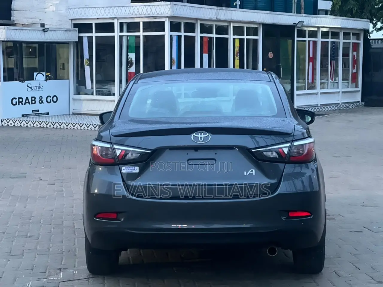 Toyota Yaris iA 1.5 FWD 2018 Black