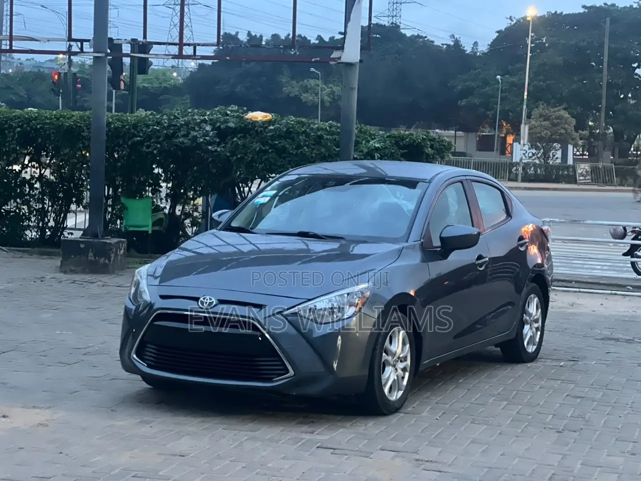 Toyota Yaris iA 1.5 FWD 2018 Black