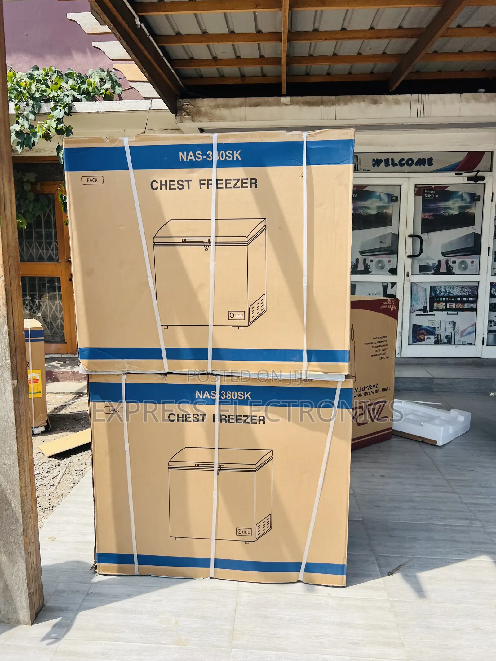 Highly Recommended Chest Freezer Single Door 251L NAS-300fl
