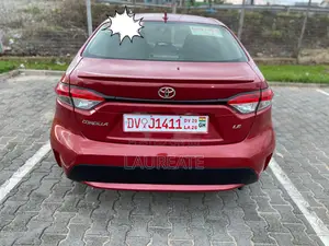 Toyota Corolla LE 2020 Burgundy