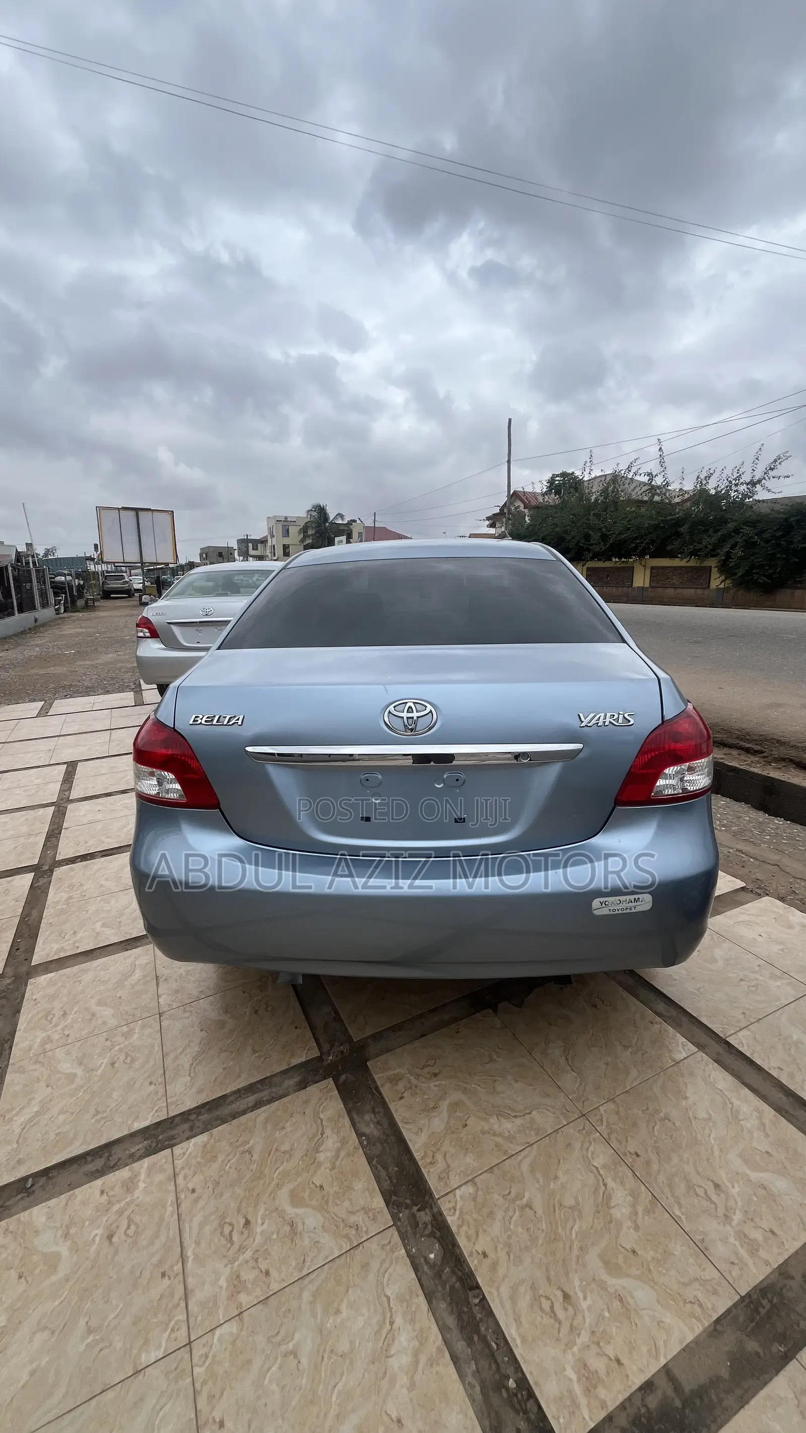 Toyota Yaris 2011 Blue