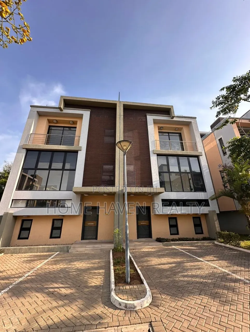 Furnished 4bdrm House in Cantonment, US Embassy Area for sale