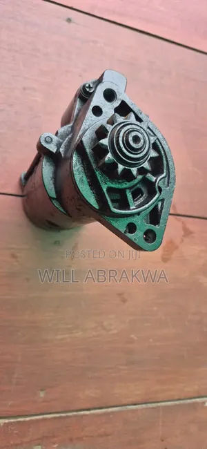 Nissan Navara Starter