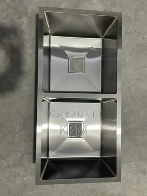 Kitchen Sink Armless Square Shaped