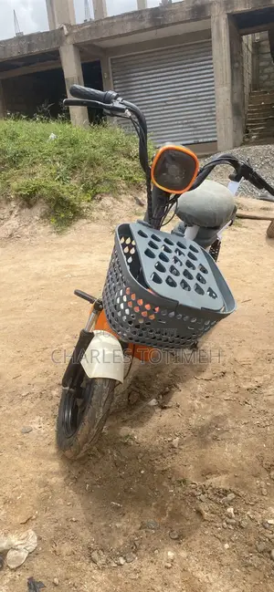 Yamaha 2025 Orange