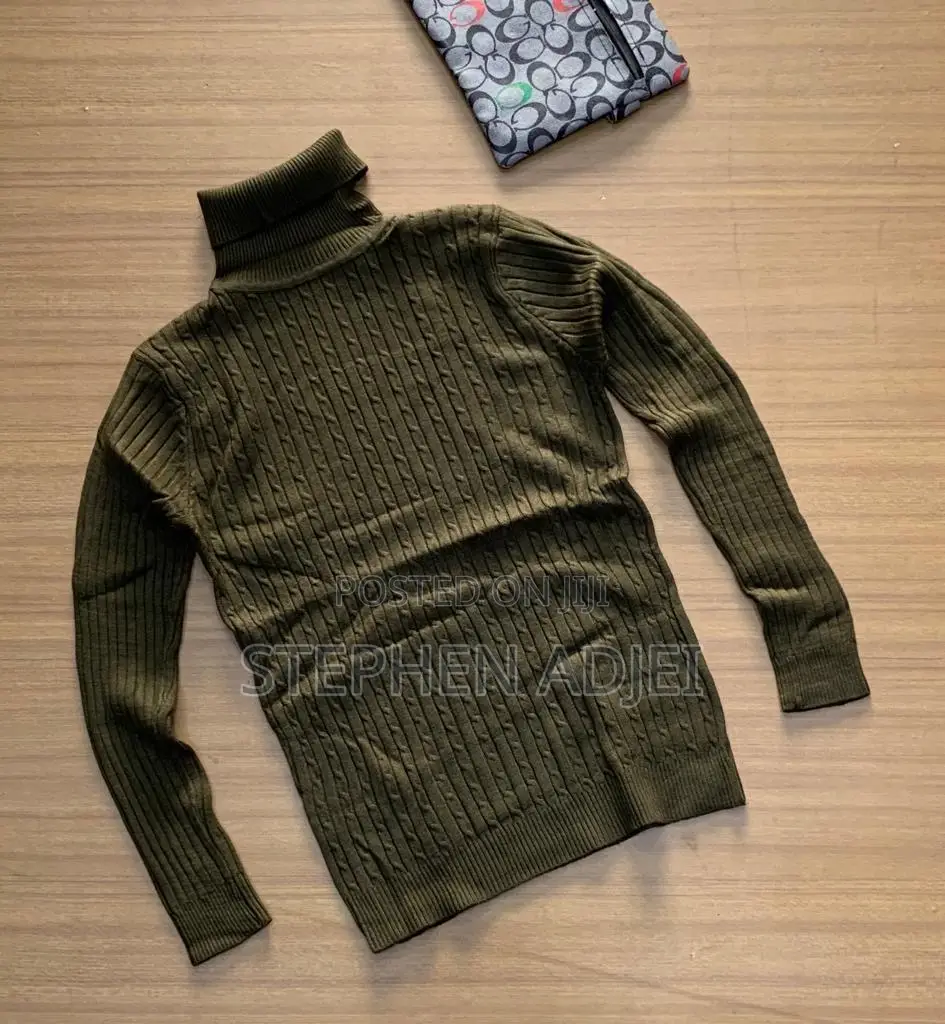 Turtle Neck / Ribbed Neck