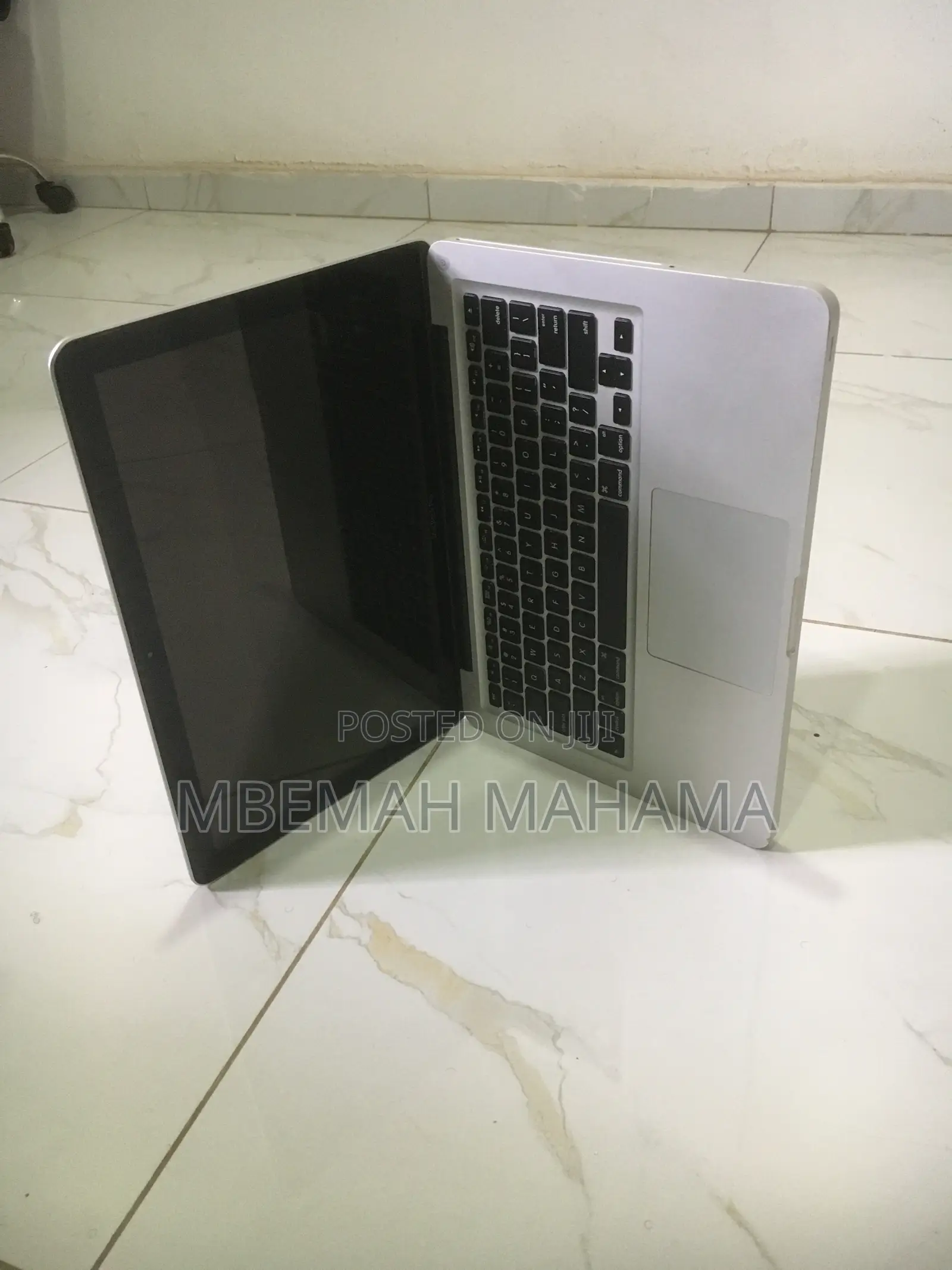Laptop Apple MacBook Pro 8GB Intel Core i5 HDD 500GB