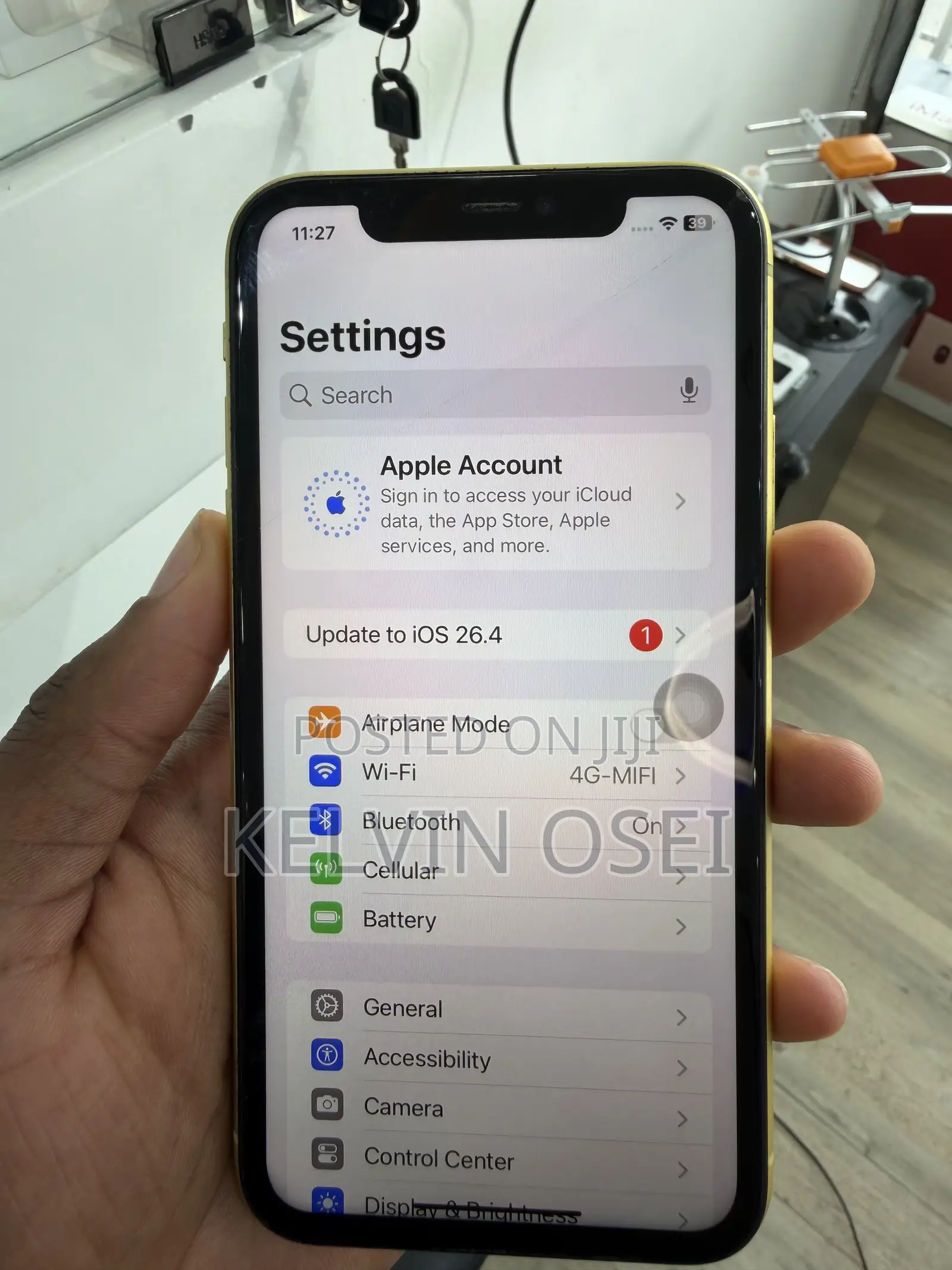 Apple iPhone 11 64 GB Yellow