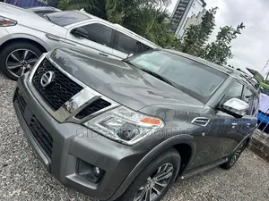Nissan Armada 2017 Gray