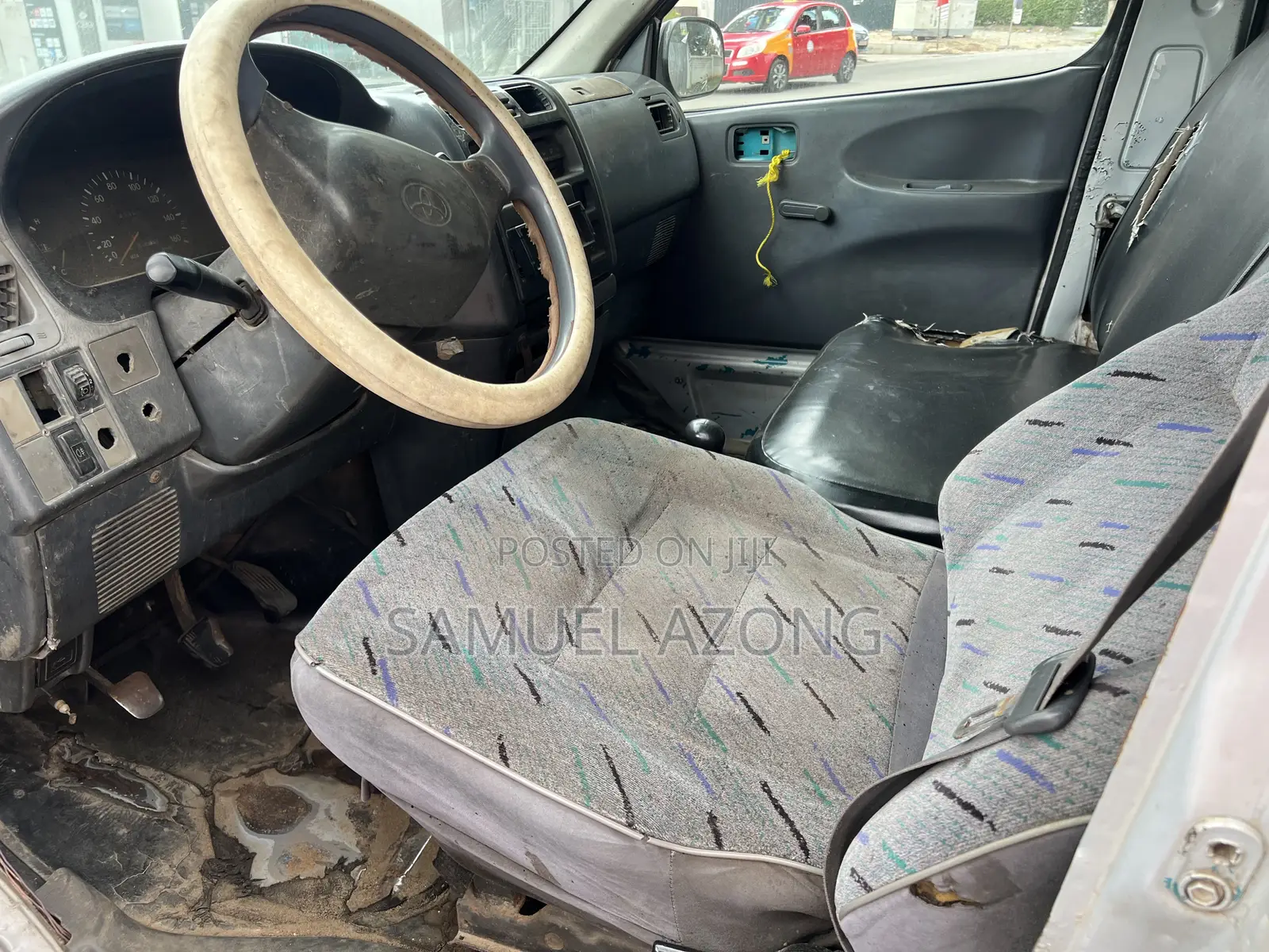 Toyota HiAce 2006 Silver