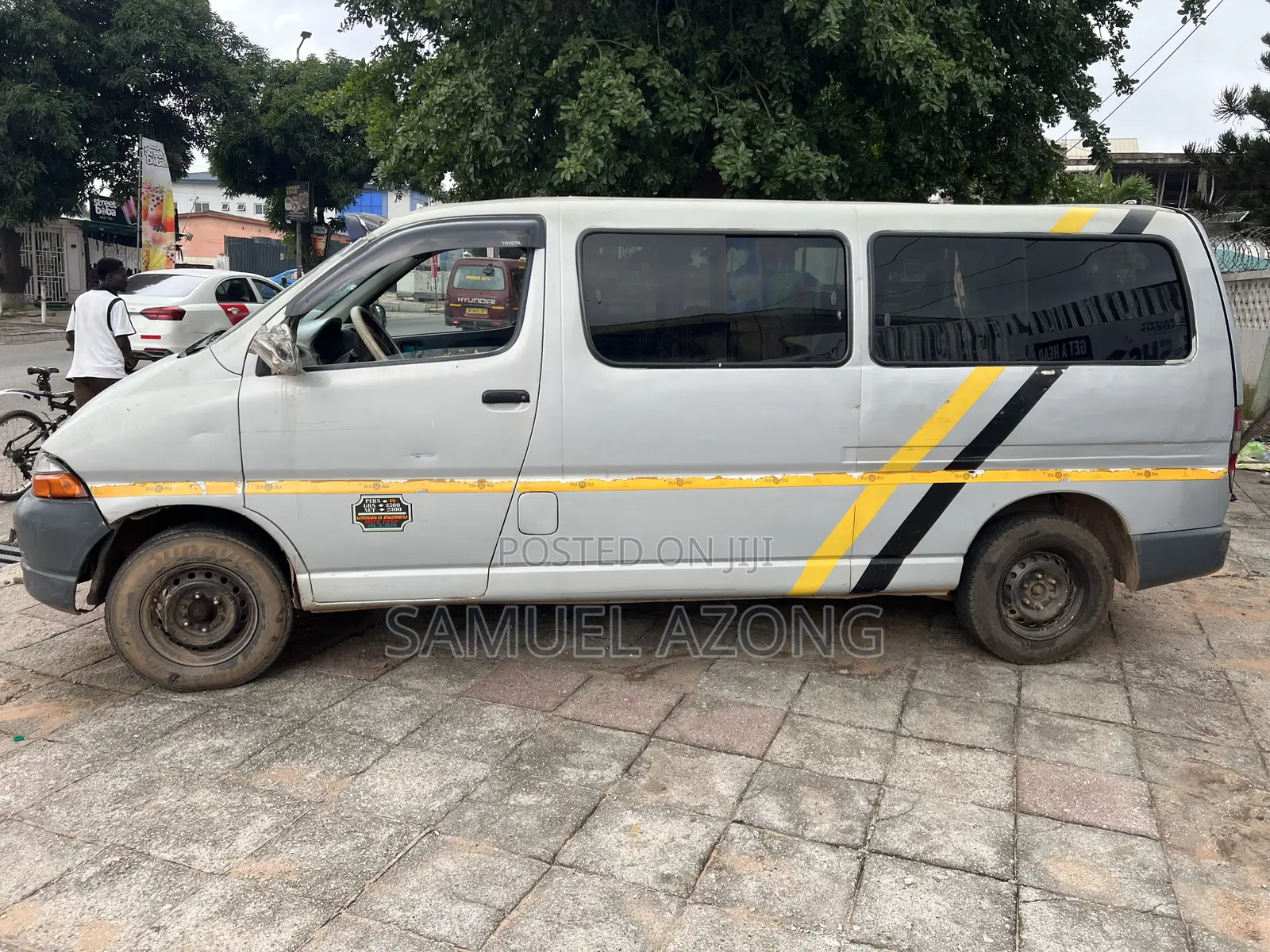 Toyota HiAce 2006 Silver