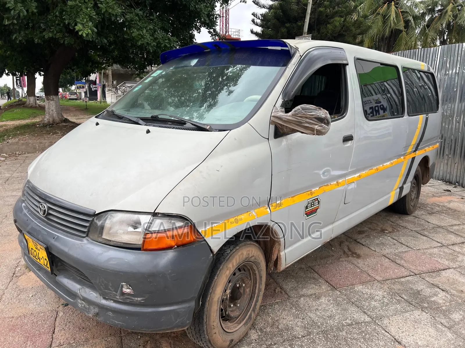 Toyota HiAce 2006 Silver