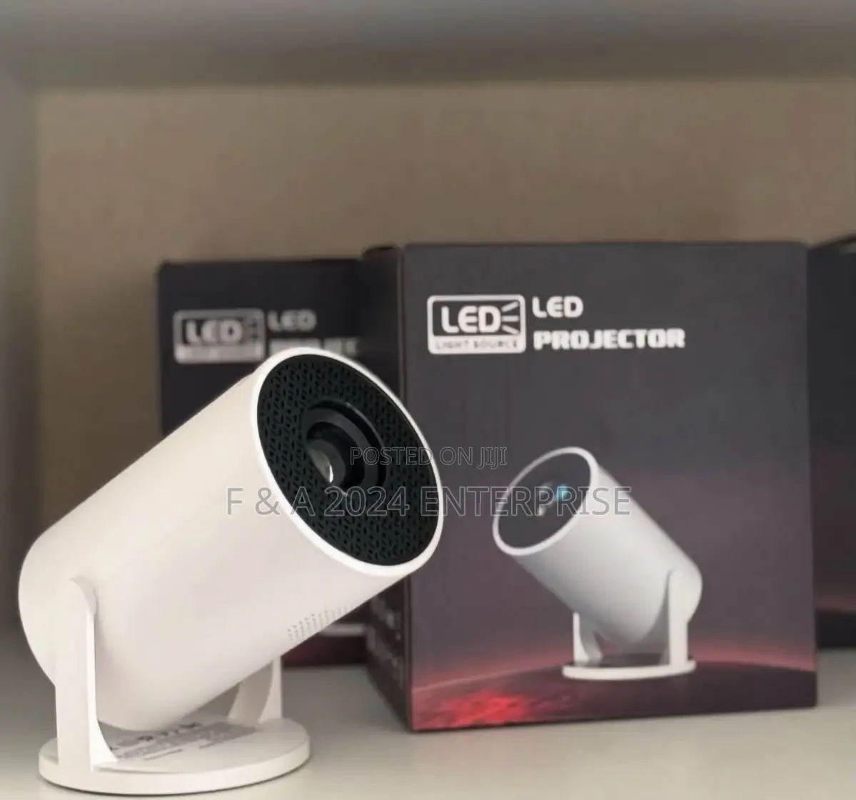 HY300 Mini Projector