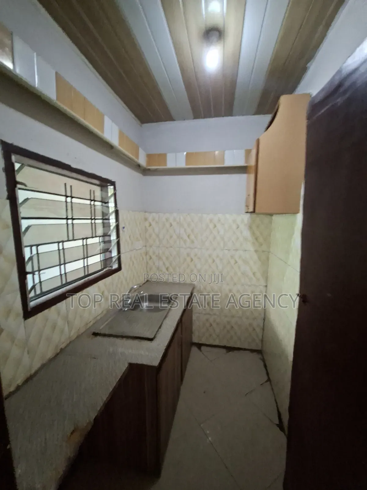 1bdrm Apartment in ,,Kwabenya Oscar, Ga East Municipal for rent