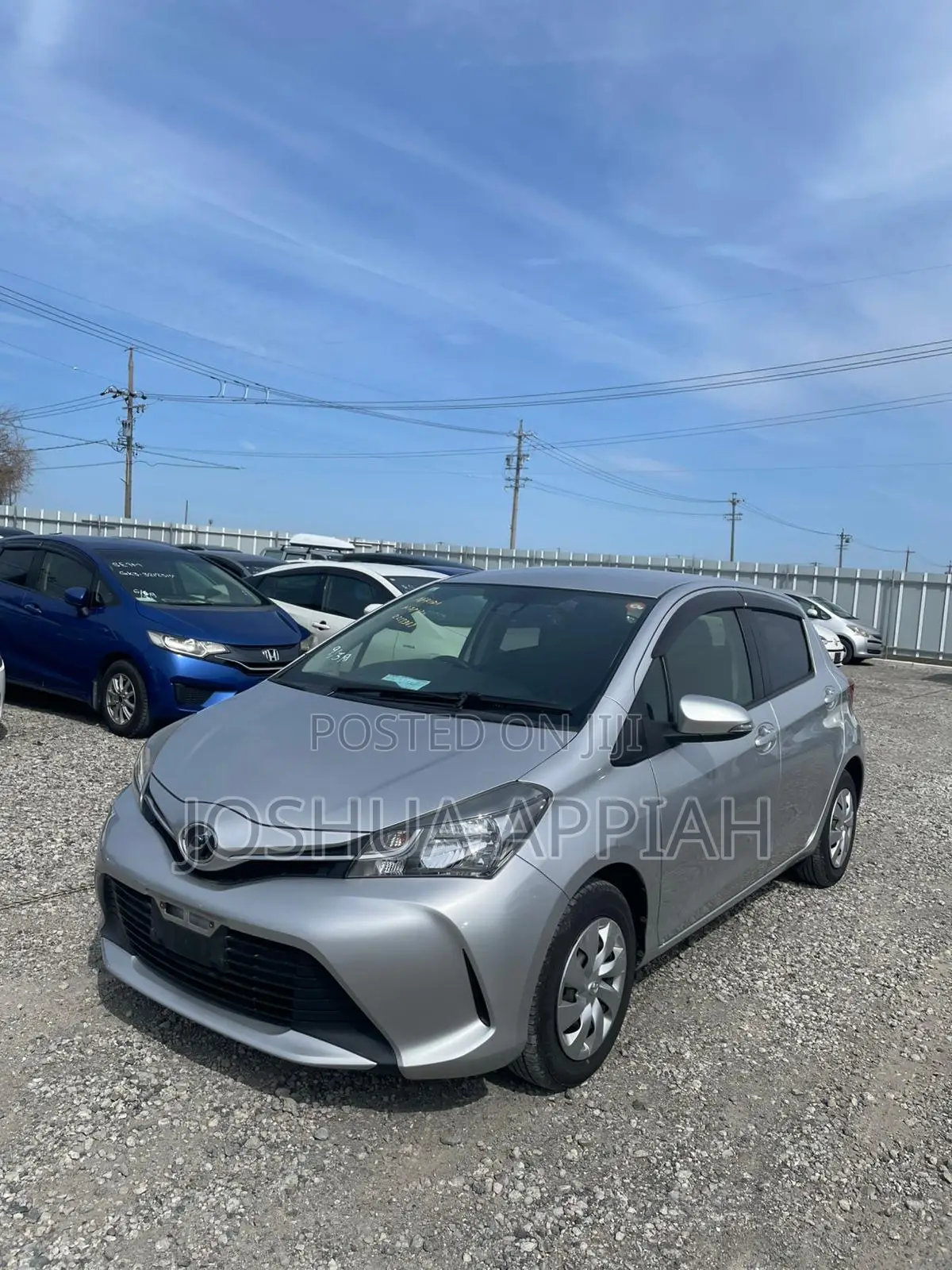 Toyota Vitz 1.3 AWD 5dr 2015 Silver