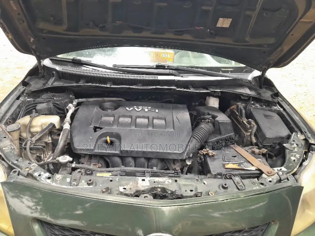 Toyota Corolla 2012 Green