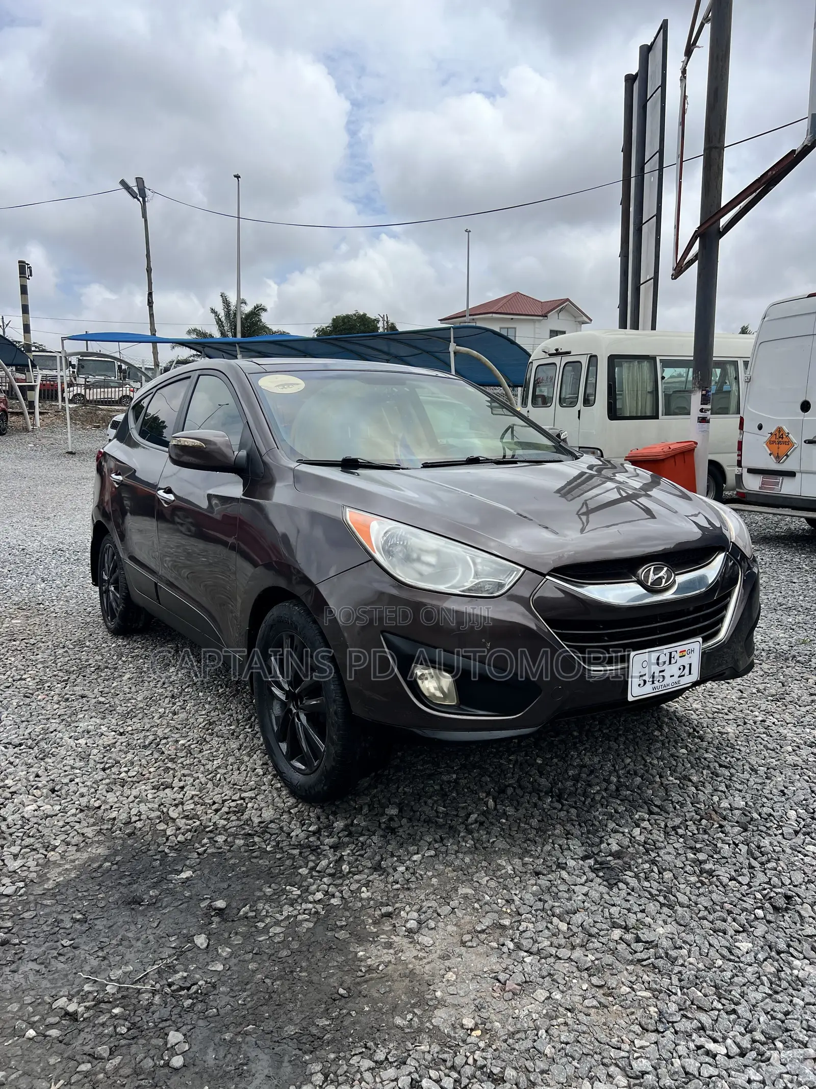Hyundai Tucson Limited AWD 2013 Brown