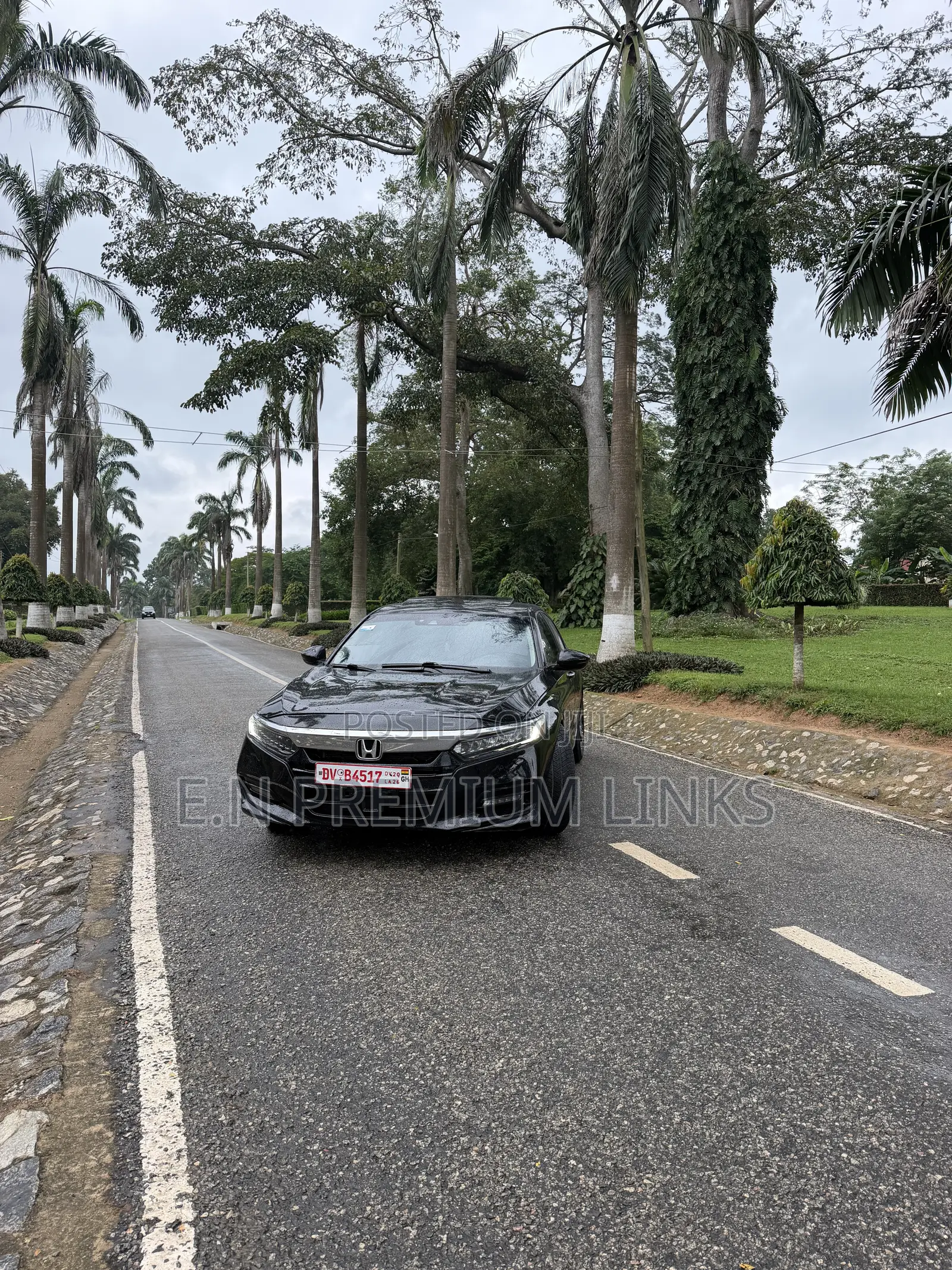 Honda Accord Touring 2.0T 2018 Black