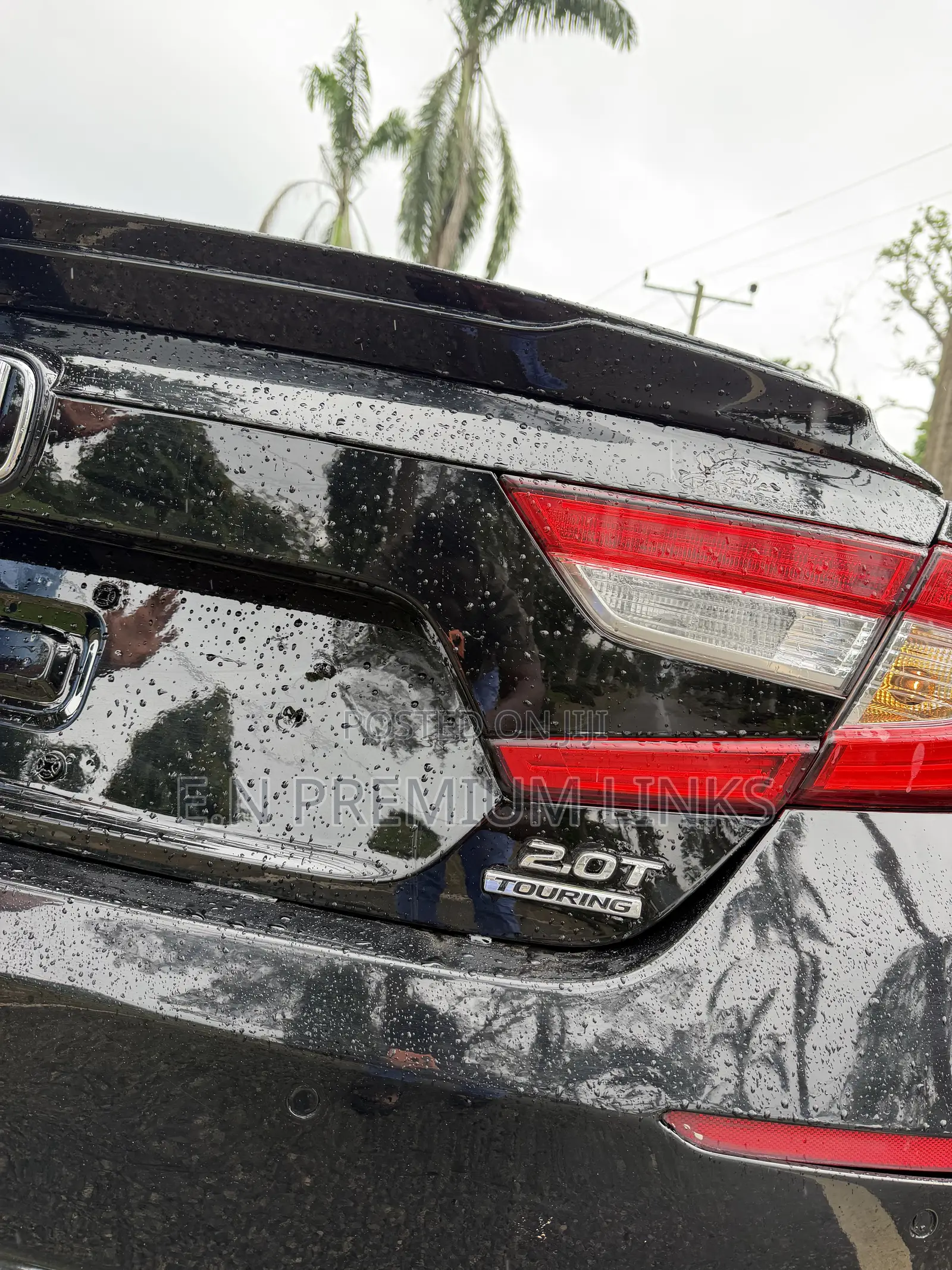 Honda Accord Touring 2.0T 2018 Black
