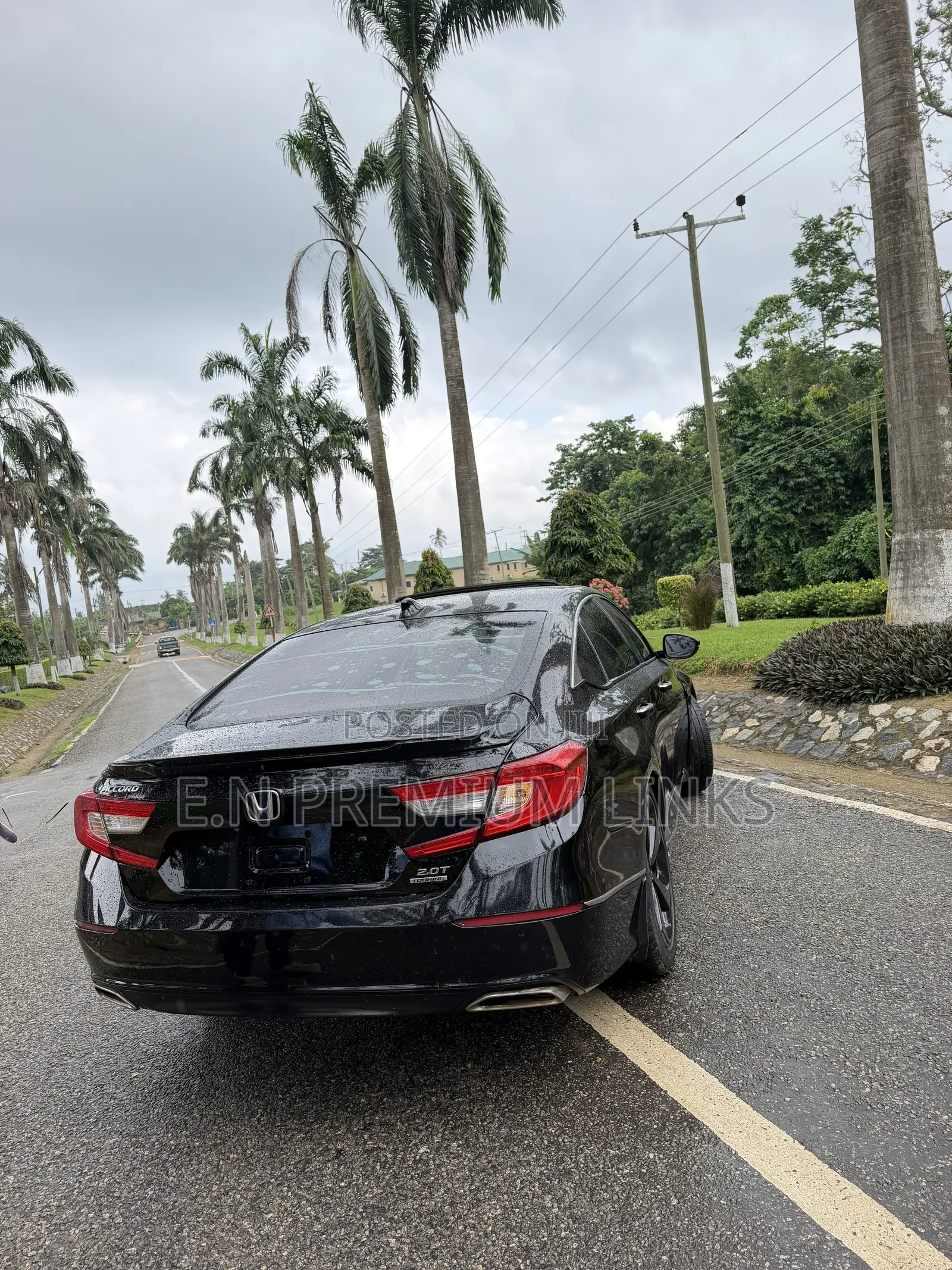 Honda Accord Touring 2.0T 2018 Black