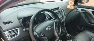 Hyundai Elantra 2016 Red