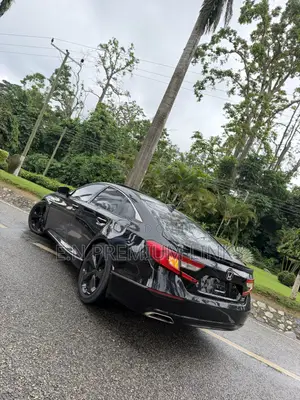 Honda Accord Touring 2.0T 2018 Black