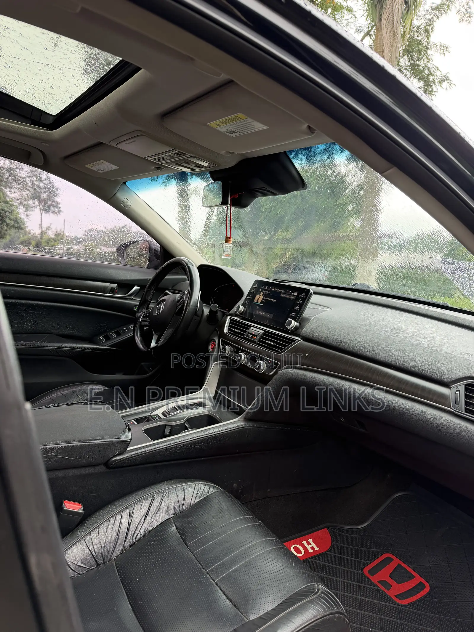 Honda Accord Touring 2.0T 2018 Black
