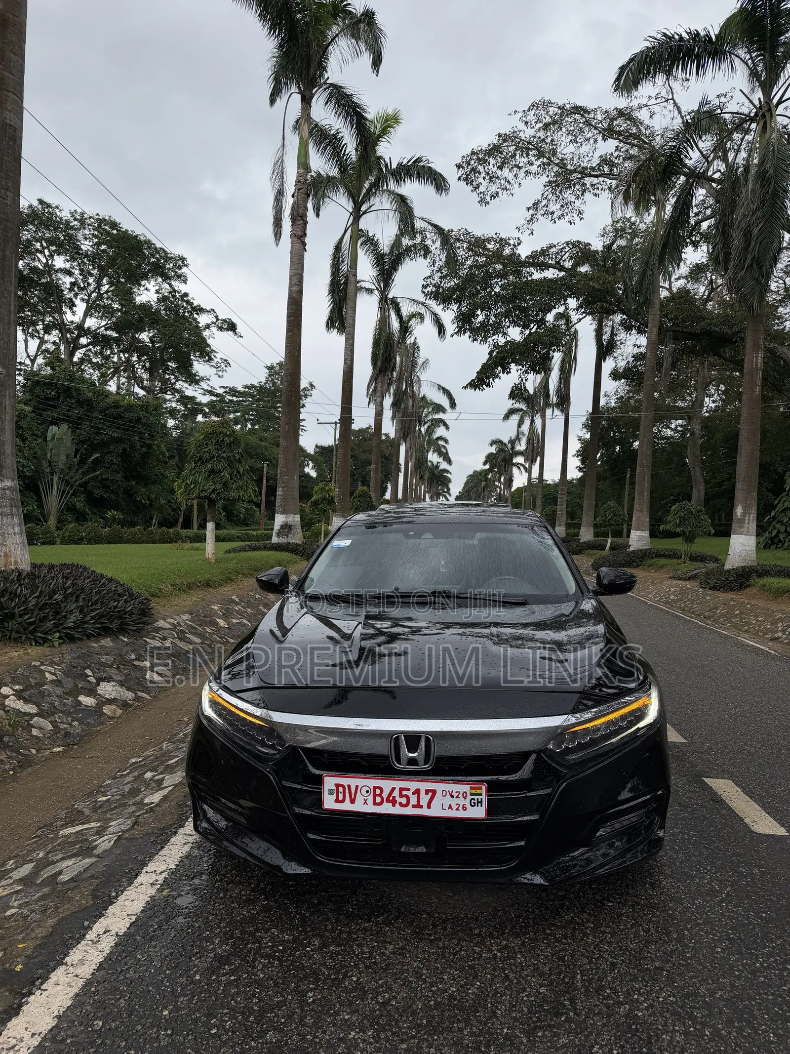 Honda Accord Touring 2.0T 2018 Black