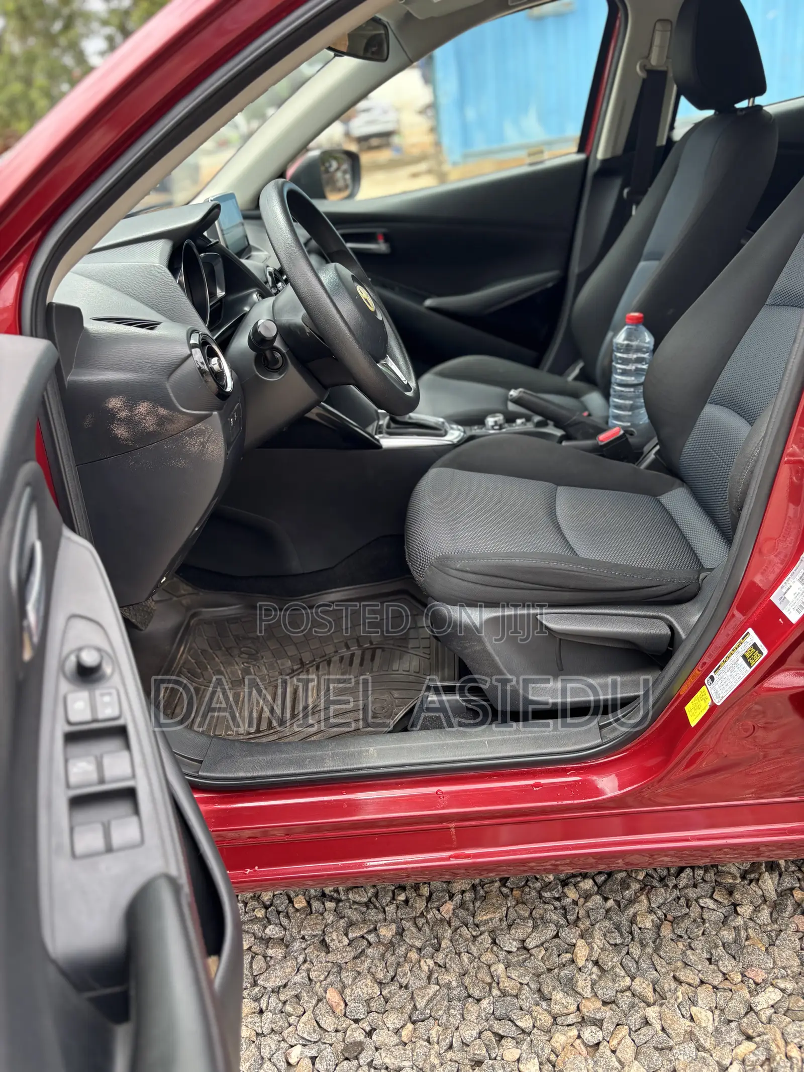 Toyota Yaris iA 1.5 FWD 2018 Red