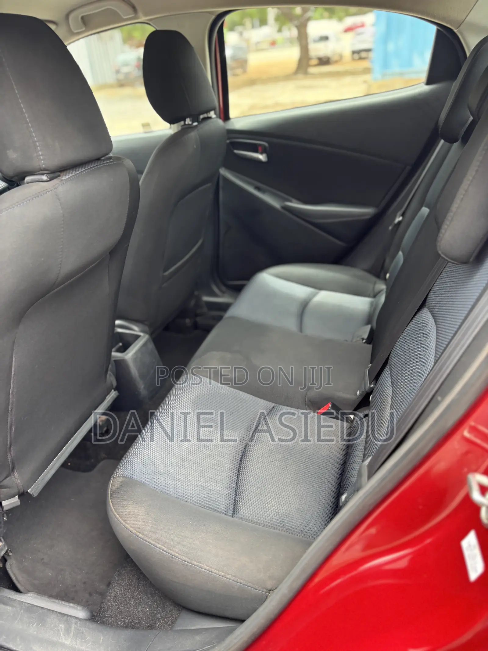 Toyota Yaris iA 1.5 FWD 2018 Red