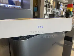New Apple iPad (2025) 128 GB Blue